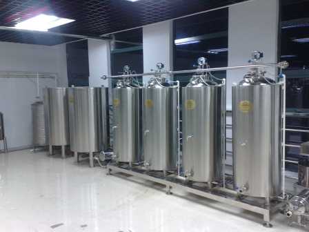 Fruit wine brewing equipment